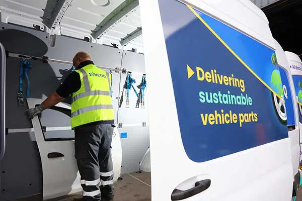 SYNETIQ & Zurich partner to reduce CO2 impact of vehicle repair p