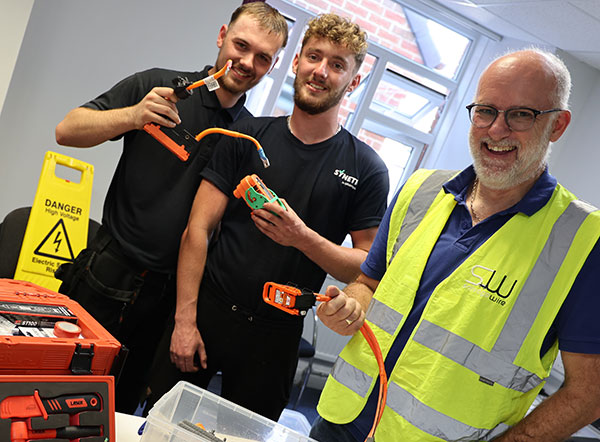 SYNETIQ becomes UK industry-first to complete IMI-accredited EV Dismantling training f
